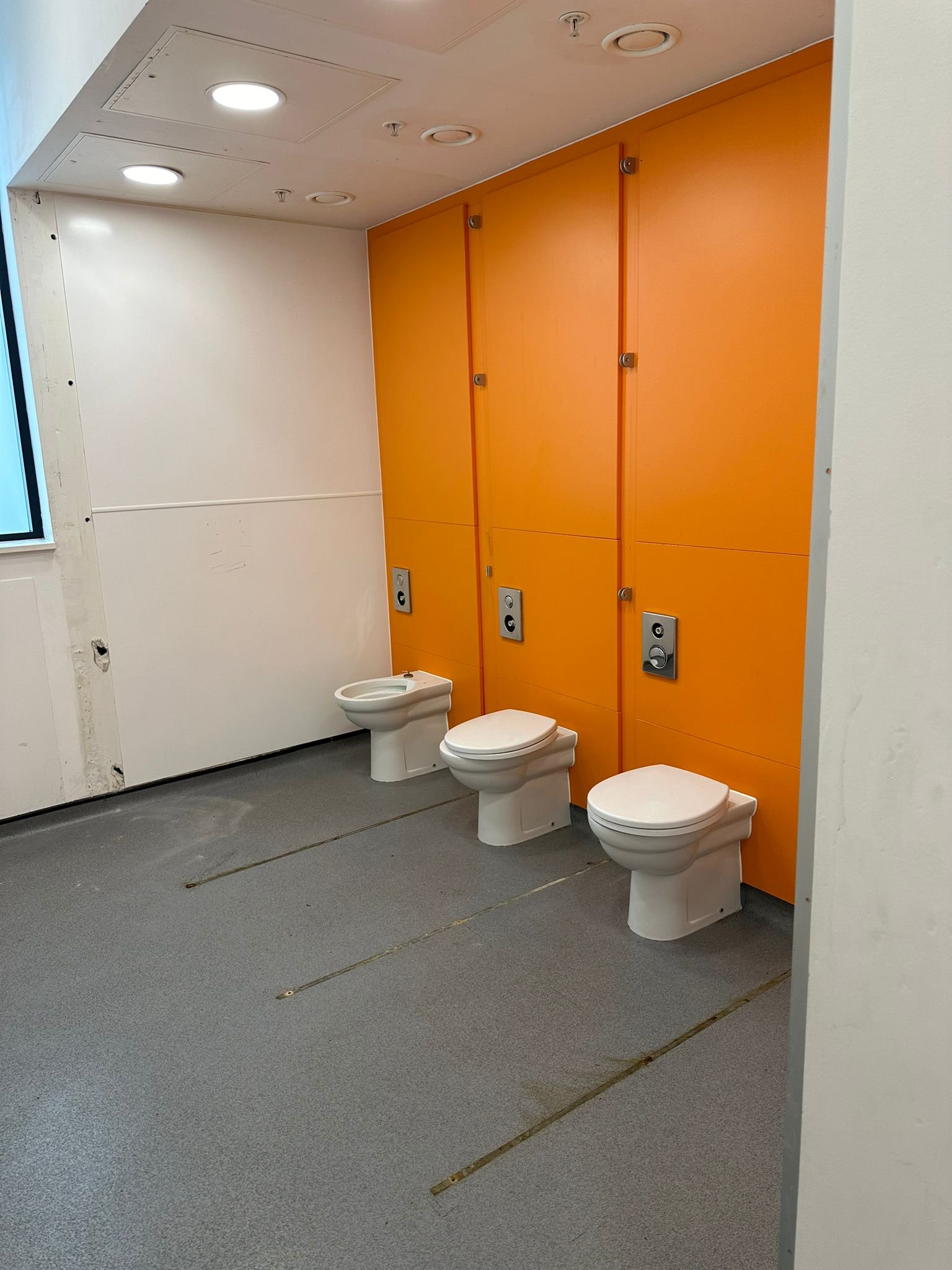 d9eb0658-389d-4bd1-8d90-f519596bda21.JPG
